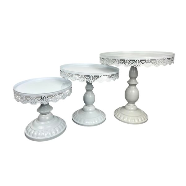 Lot de 3 présentoirs blancs en dentelle avec diverses tailles
