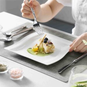 Assiette carrée plate